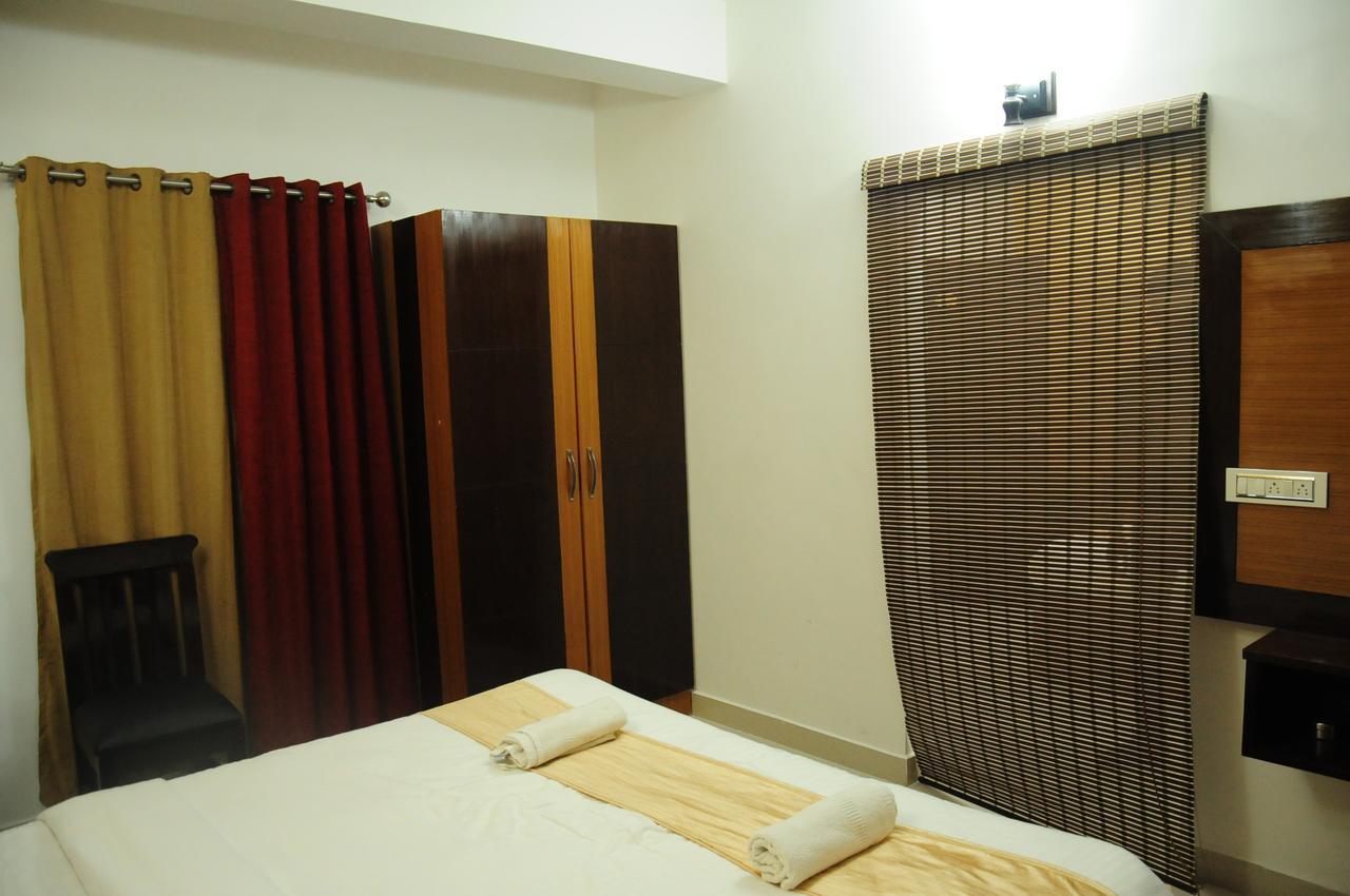 Hotel Alwesal International Madikeri Zewnętrze zdjęcie