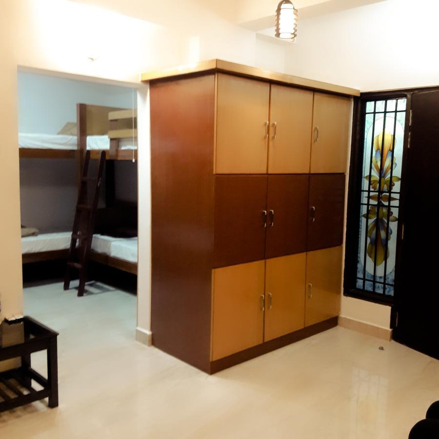 Hotel Alwesal International Madikeri Zewnętrze zdjęcie